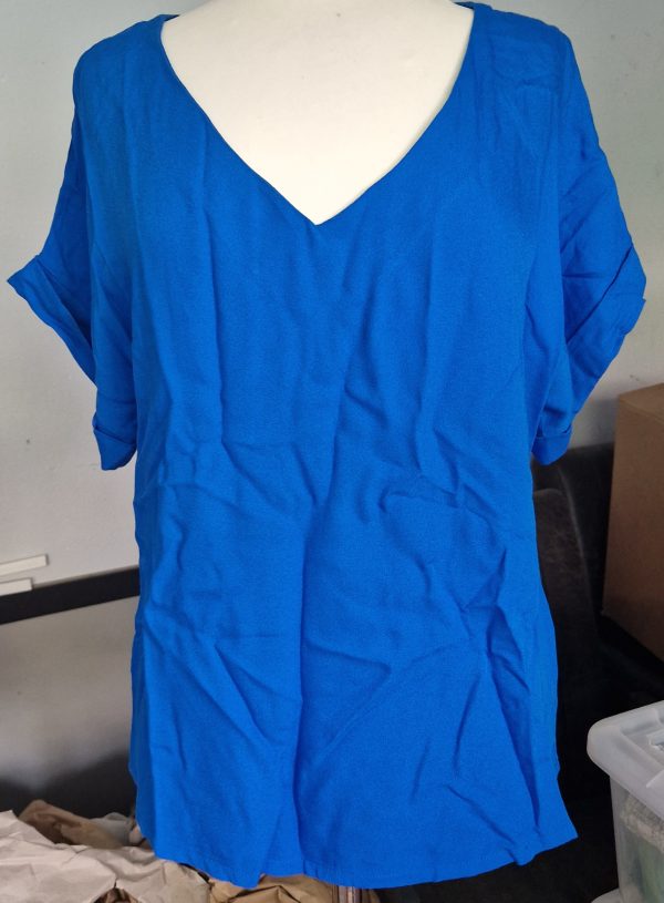 Nieuw mouwloos shirt, maat 38, merk Sophia Perla