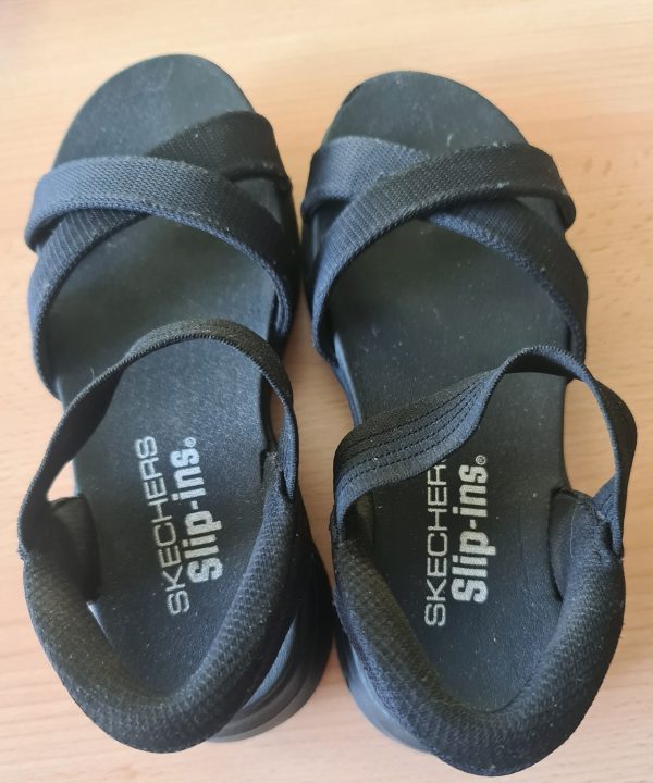 Skechers slip-ins sandalen maat 35